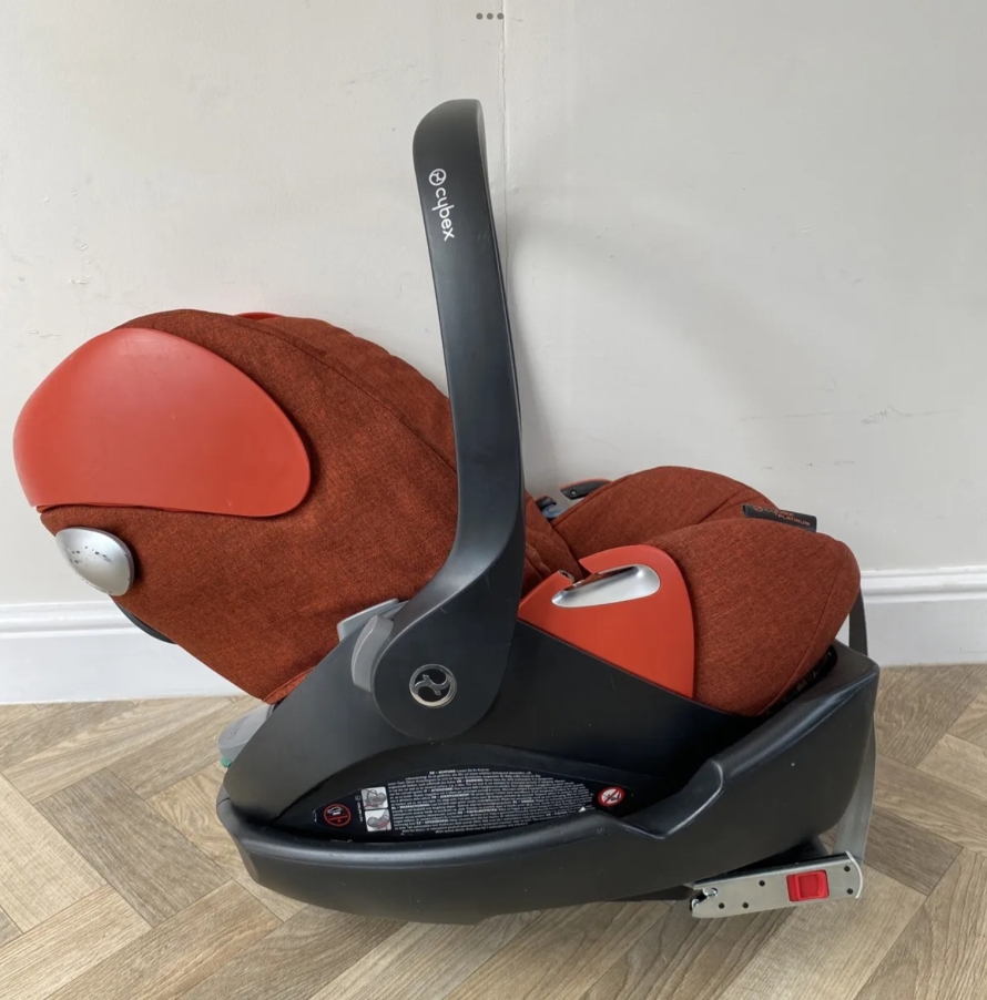 PRELOVED Cybex Aton Cloud Q Lie-Flat Car Seat & Q-Fix Isofix Base - Image 3