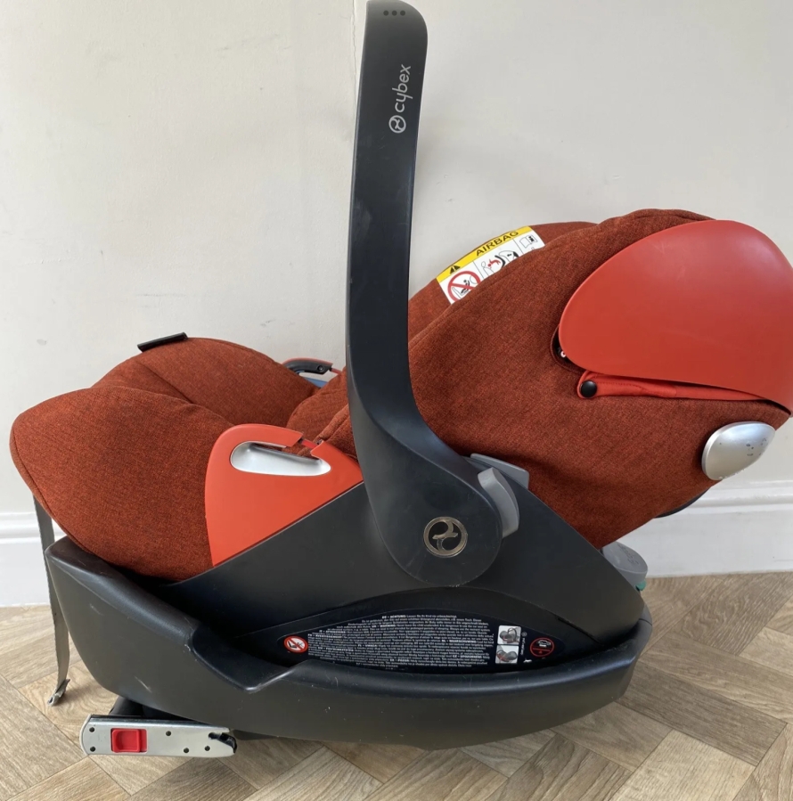 PRELOVED Cybex Aton Cloud Q Lie-Flat Car Seat & Q-Fix Isofix Base - Image 6