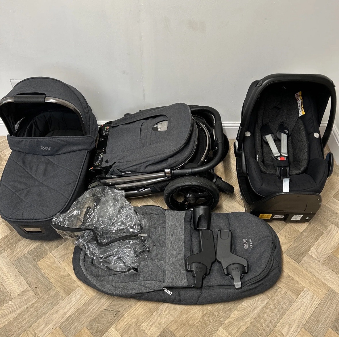 PRELOVED Mamas & Papas Ocarro Pram Travel System Pushchair, Carrycot