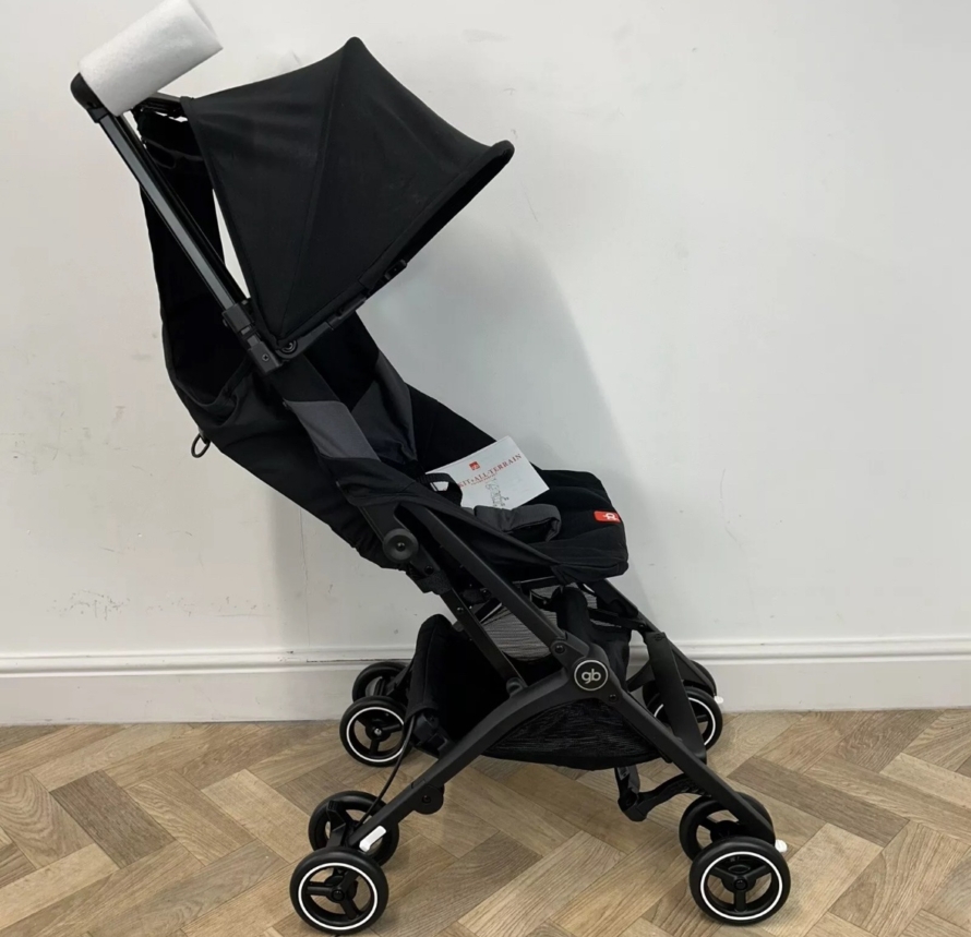 EX DISPLAY GB Pockit Plus All-Terrain Stroller - Velvet Black RRP £240 - Image 2