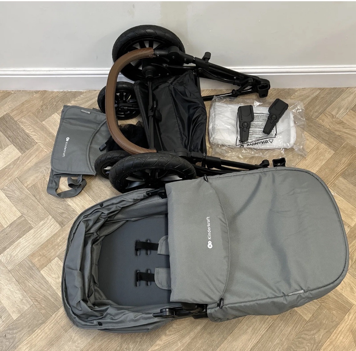 NEW Kinderkraft Moov 2 In 1 All Terrain Travel System Grey RRP £300