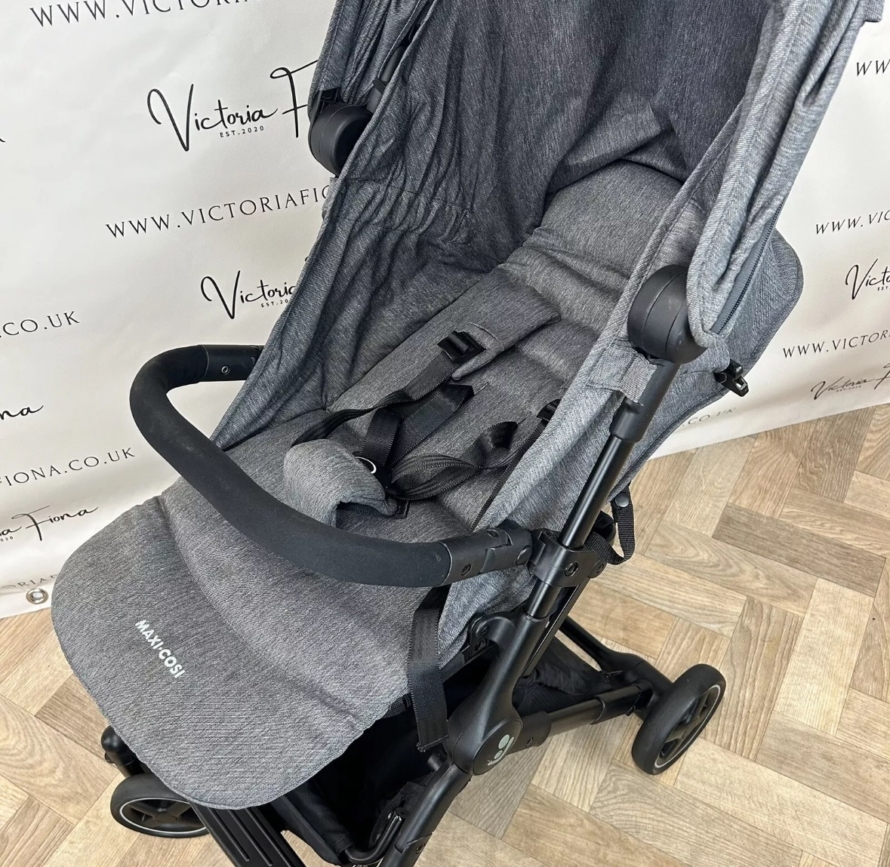 PRELOVED Maxi Cosi Lara2 Lightweight Stroller - Light Grey RRP£190 - Image 6