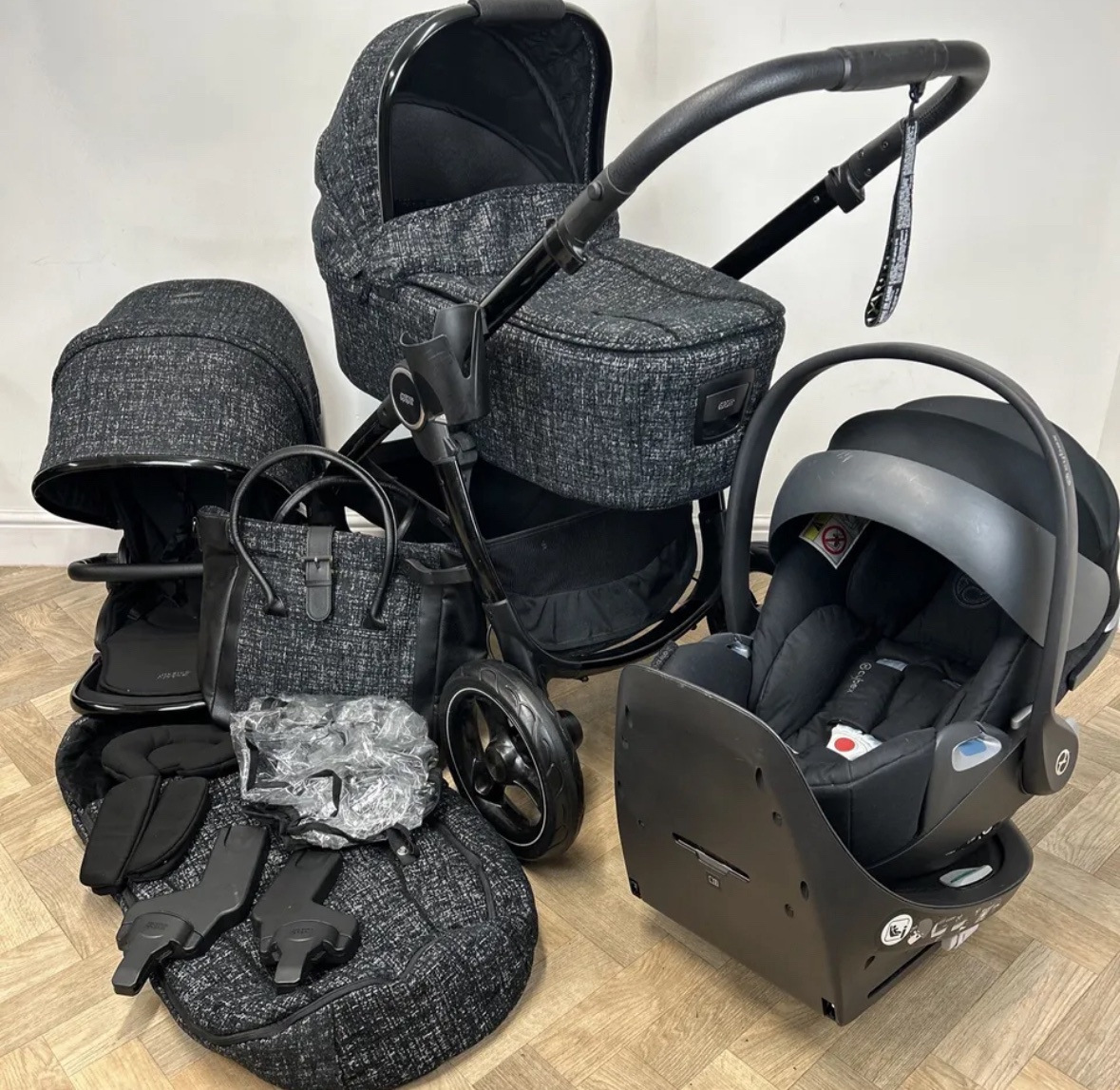 PRELOVED Mamas & Papas Ocarro Pushchair Travel System Pram + 360° Car