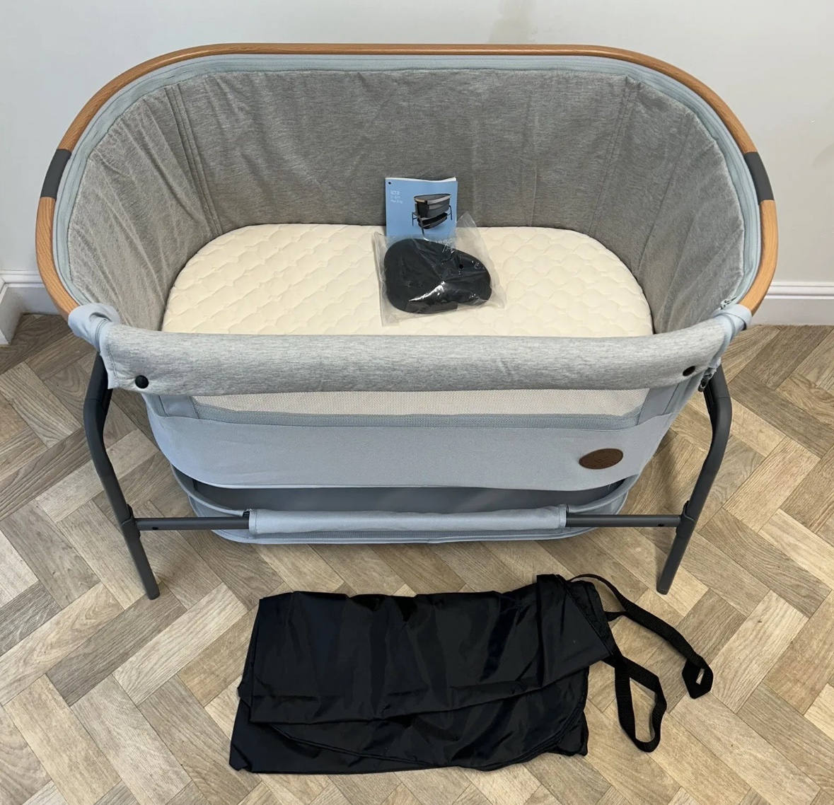 NEW Maxi Cosi Iora Co Sleep Next To Me Cot Crib Grey Victoria Fiona