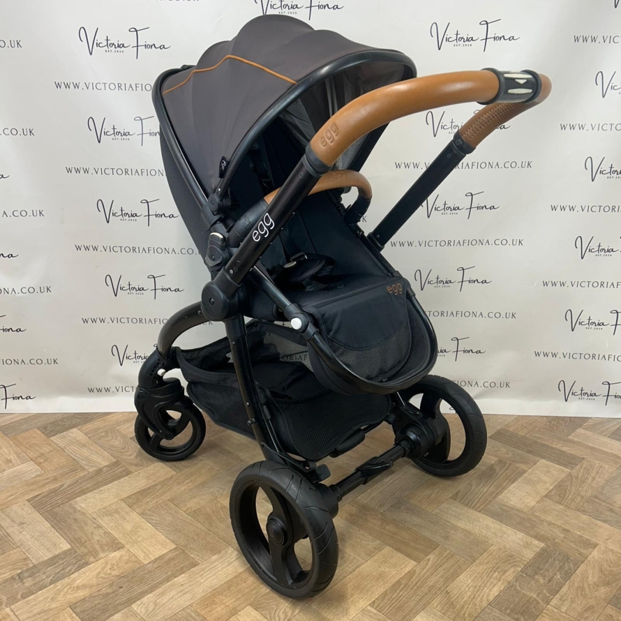 PRELOVED Egg Pushchair Pram Travel System - Espresso Black & Tan 🖤🤎 - Image 6