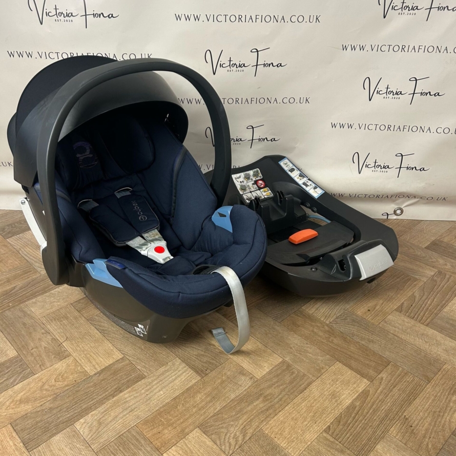 PRELOVED Cybex Aton 5 Navy Blue Car Seat & Isofix Base