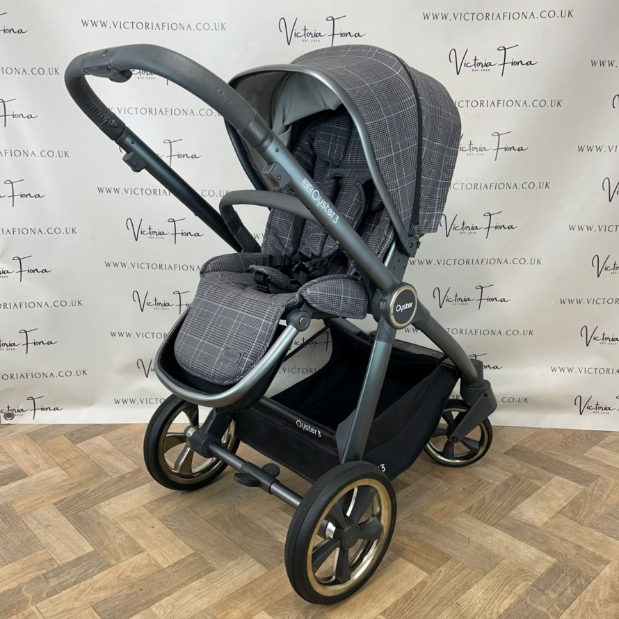 PRELOVED Babystyle Oyster 3 Pushchair & Carrycot - Manhattan Grey Check 🩶 - Image 6