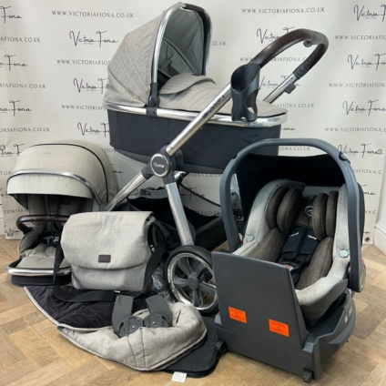 PRELOVED Babystyle Oyster 3 Pushchair Travel System 0-22kg Pebble Beige RRP£1106