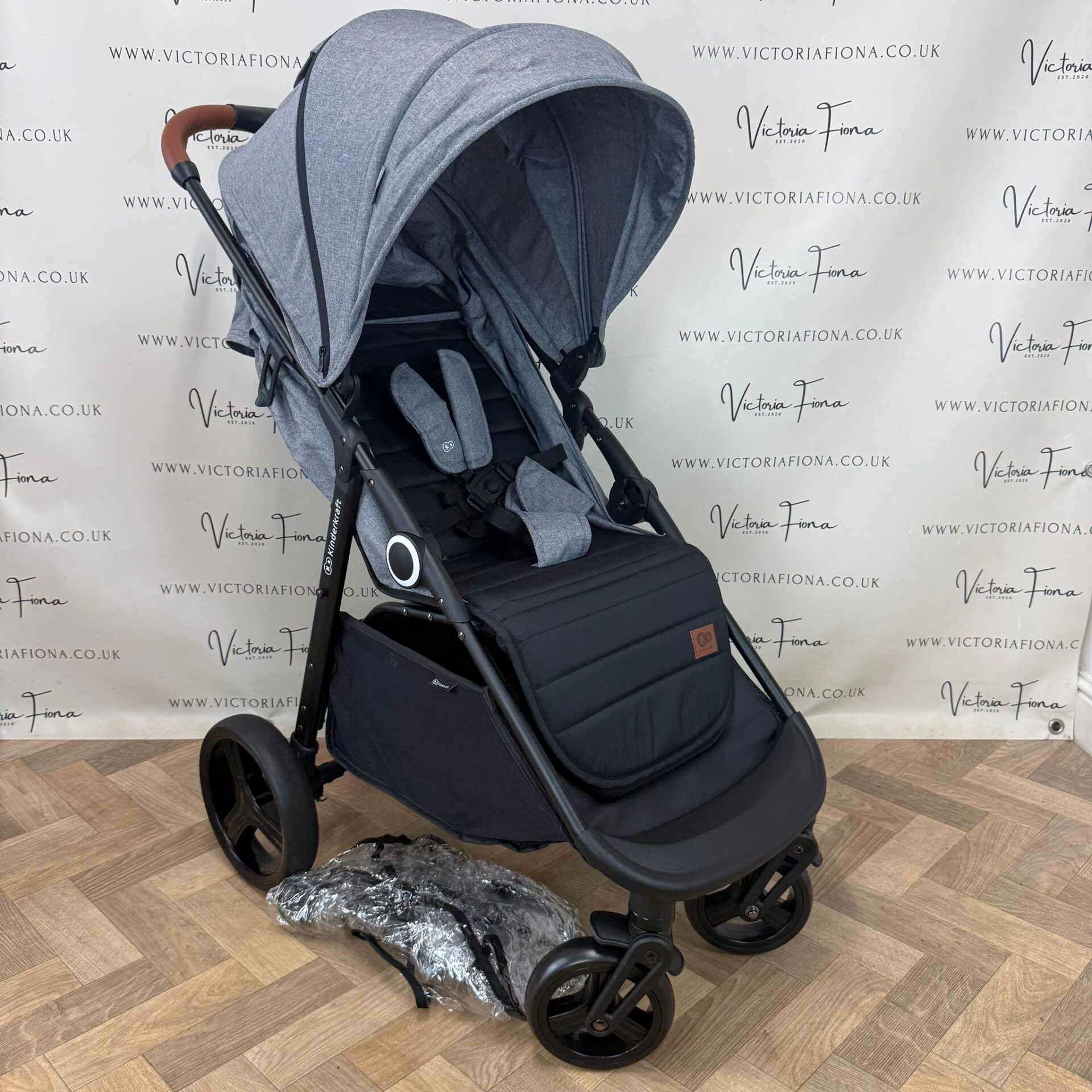 NEW (OTHER) Kinderkraft Grande Plus Stroller Grey RRP £180 Birth-22kg