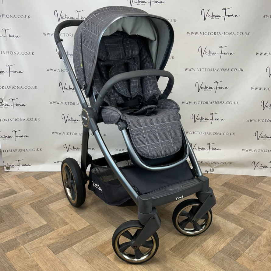 PRELOVED Babystyle Oyster 3 Pushchair & Carrycot - Manhattan Grey Check 🩶 - Image 9