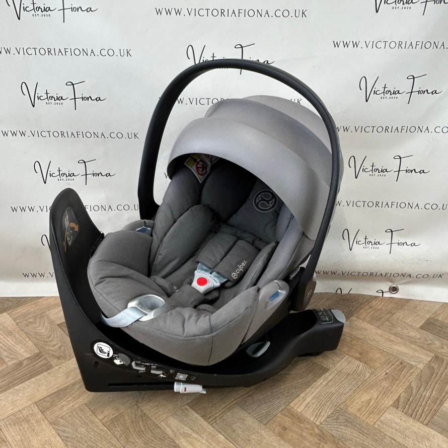 PRELOVED Cybex Cloud Z Lie Flat Rotating Car Seat & Z Isofix Base - Grey - Image 3