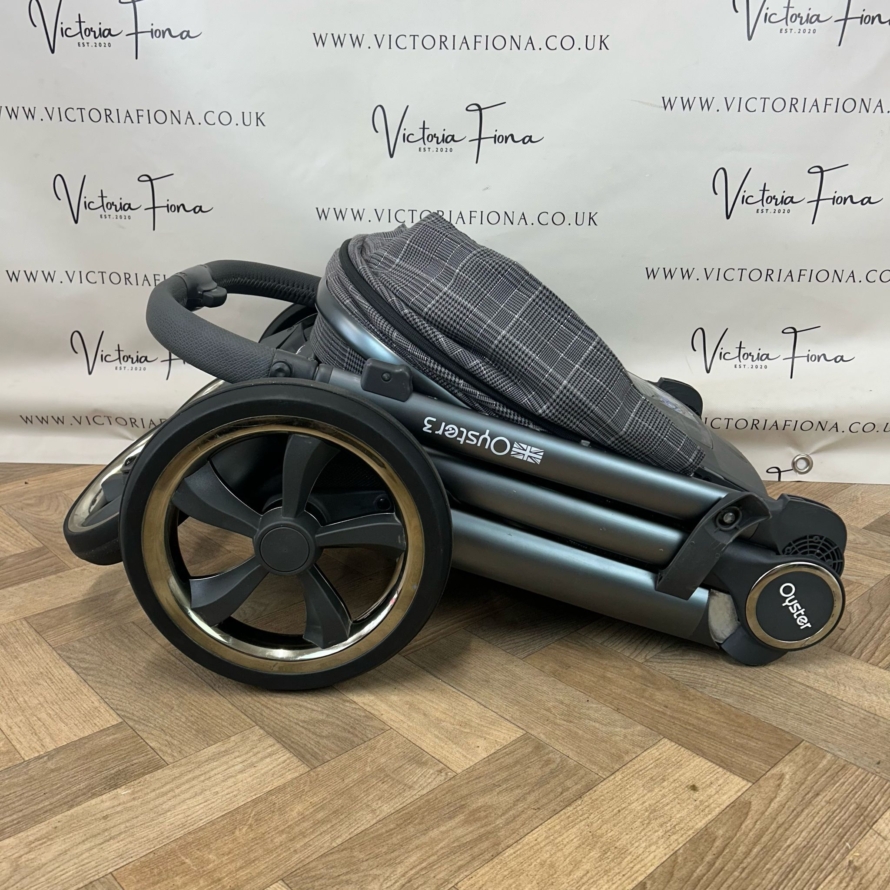 PRELOVED Babystyle Oyster 3 Pushchair & Carrycot - Manhattan Grey Check - Image 8