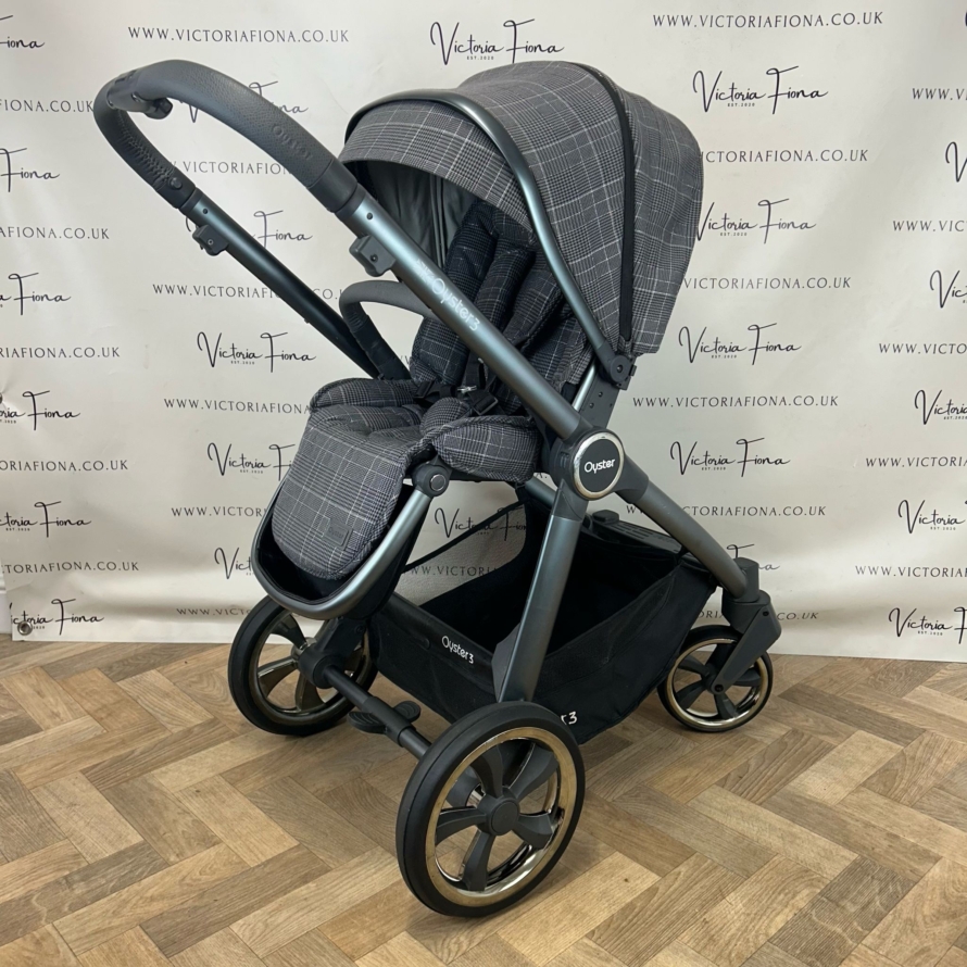 PRELOVED Babystyle Oyster 3 Pushchair & Carrycot - Manhattan Grey Check - Image 7