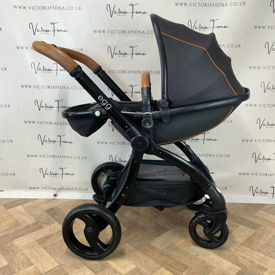 PRELOVED Egg Pushchair Pram Travel System - Espresso Black & Tan 🖤🤎 - Image 8