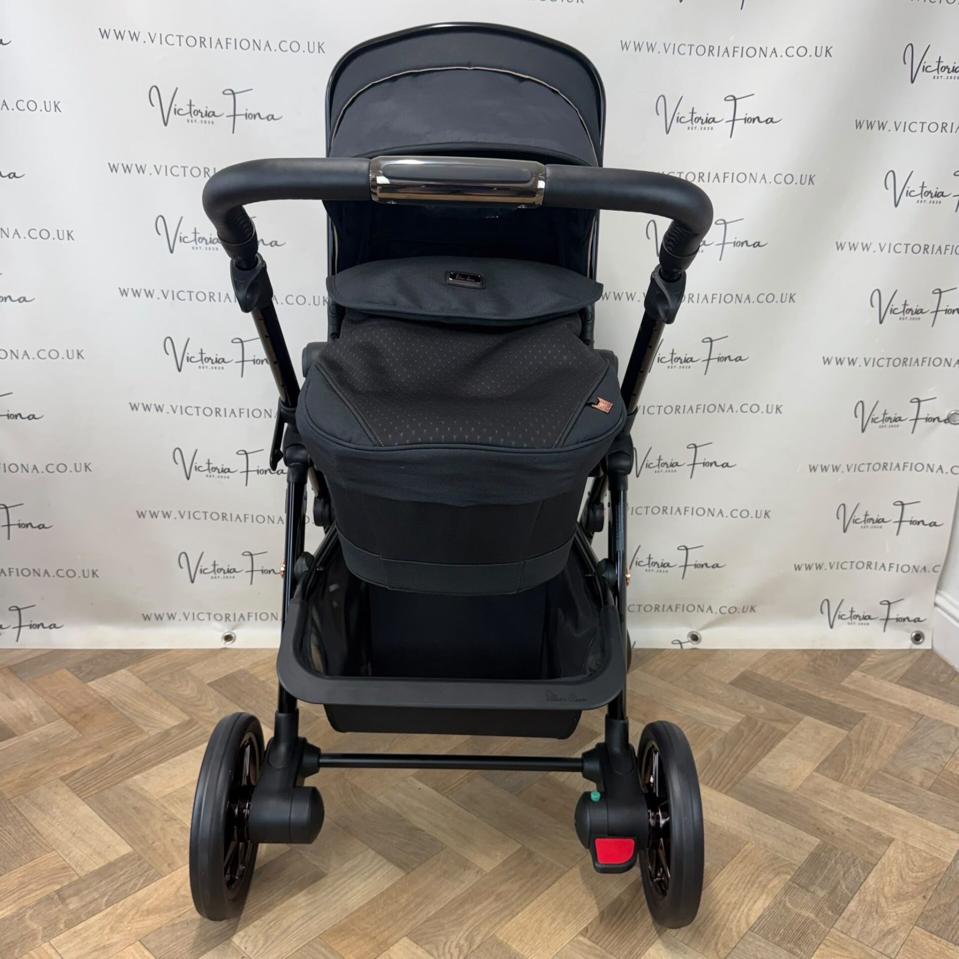 NEW Silver Cross Pioneer Carrycot & Pushchair - Special Edition Eclipse - Image 4