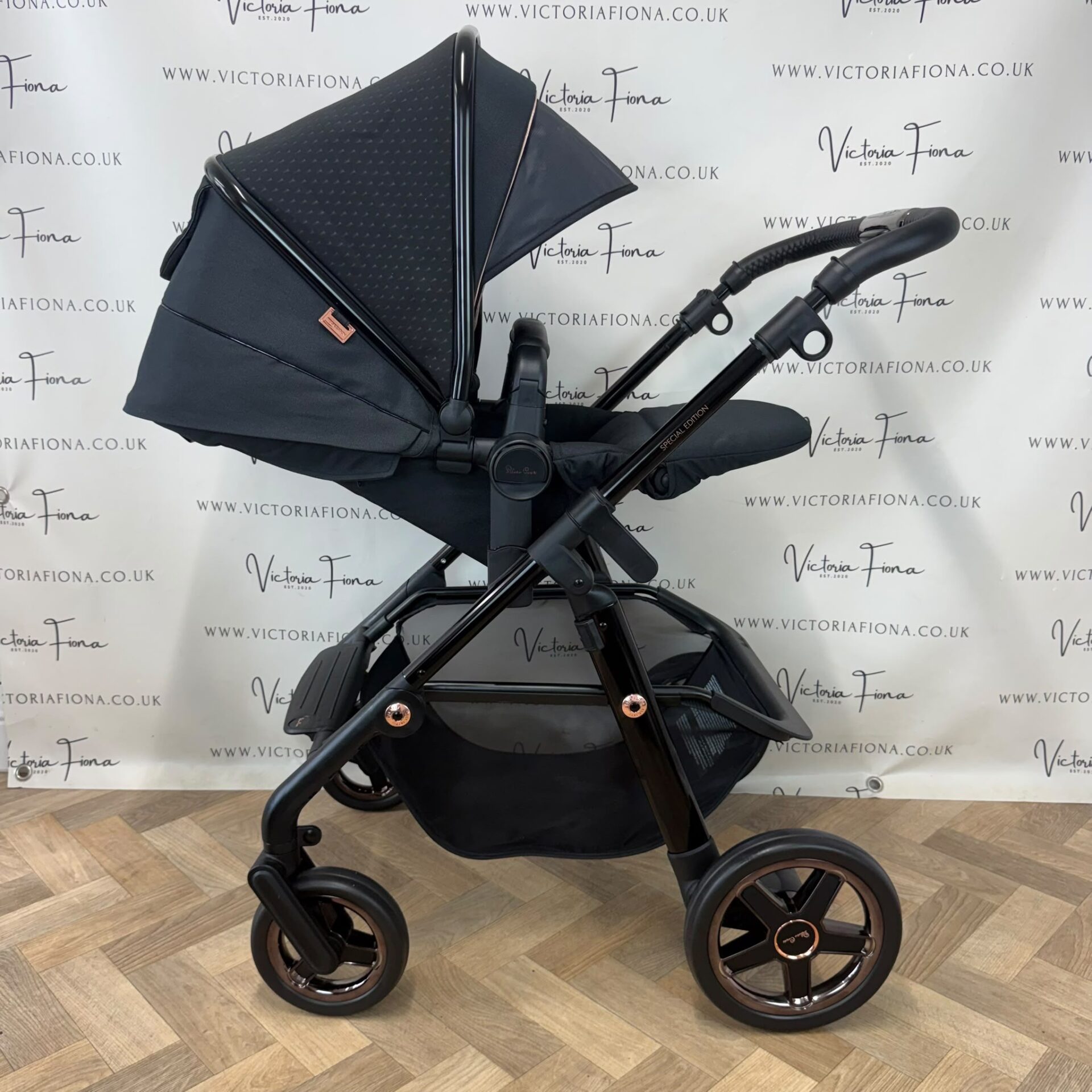NEW Silver Cross Pioneer Carrycot & Pushchair - Special Edition Eclipse - Image 8