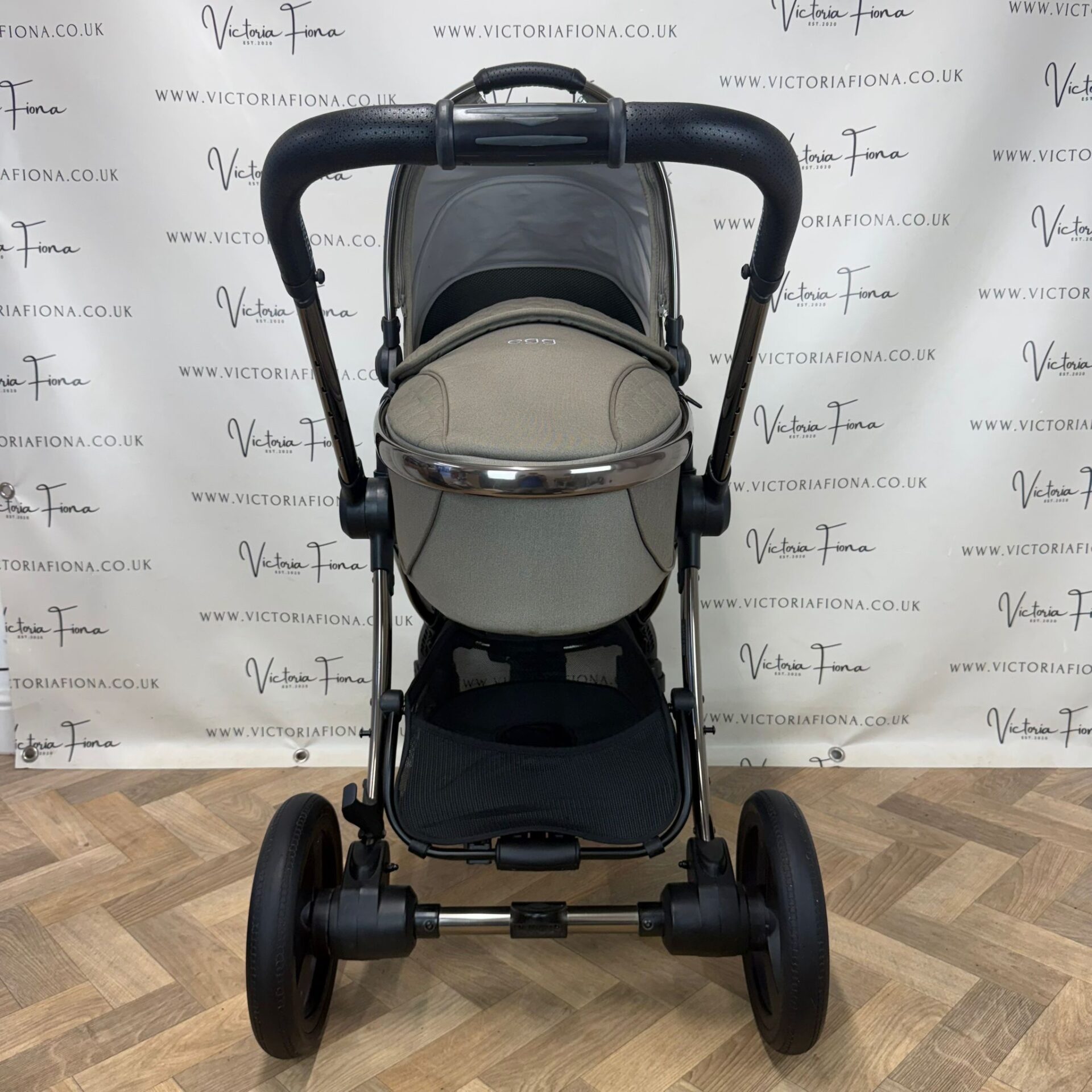 PRELOVED Egg 2 Pushchair & Carrycot - Mink - Image 3