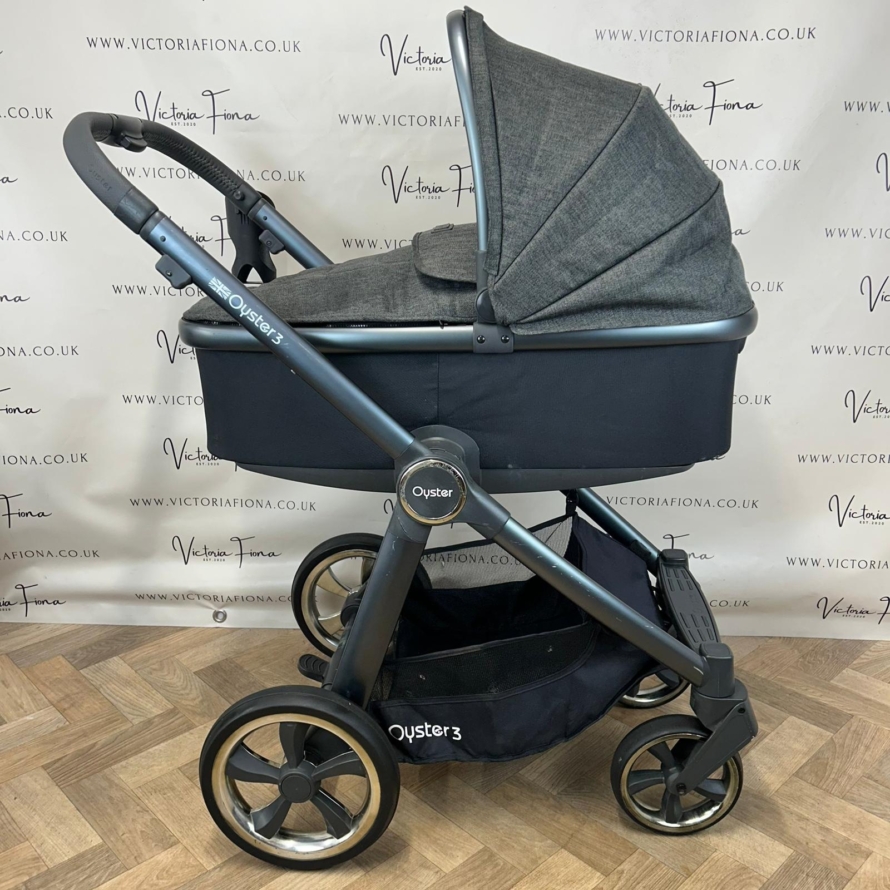 PRELOVED Babystyle Oyster 3 Pushchair & Carrycot - Mercury - Image 4