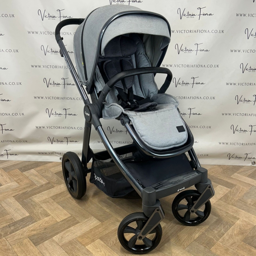PRELOVED Babystyle Oyster 3 Pushchair & Carrycot - Moon Grey 🌒 - Image 9