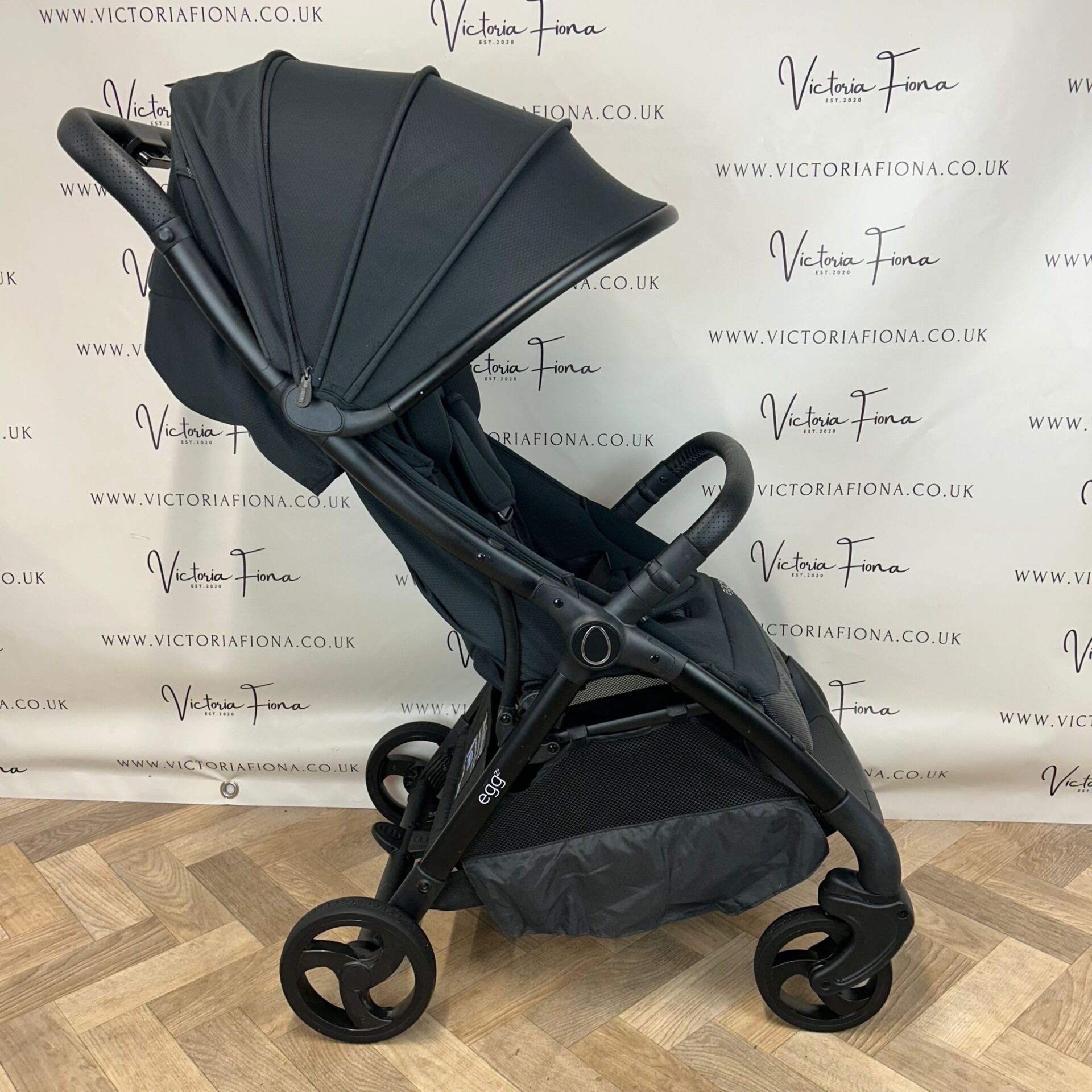 PRELOVED egg Z Stroller Black Chassis BLACK RRP 399