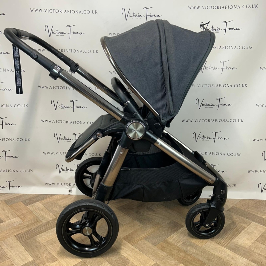 PRELOVED Mamas And Papas Ocarro Pushchair & Carrycot with Cybex 360 Car Seat - Onyx Black 🖤 - Image 6