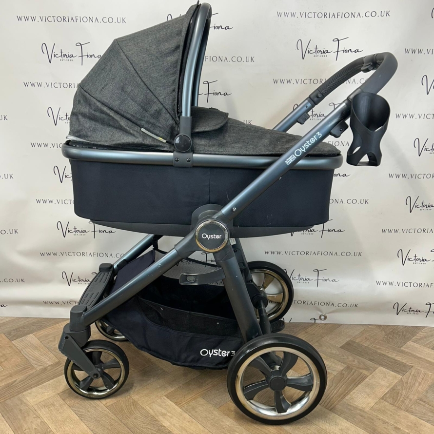 PRELOVED Babystyle Oyster 3 Pushchair & Carrycot - Mercury - Image 2