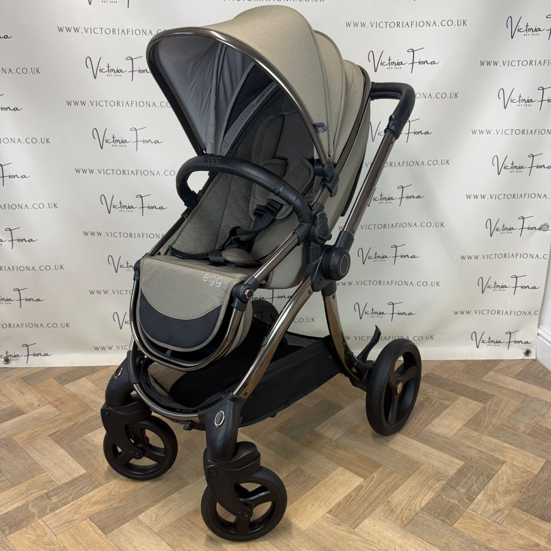 PRELOVED Egg 2 Pushchair & Carrycot - Mink - Image 8