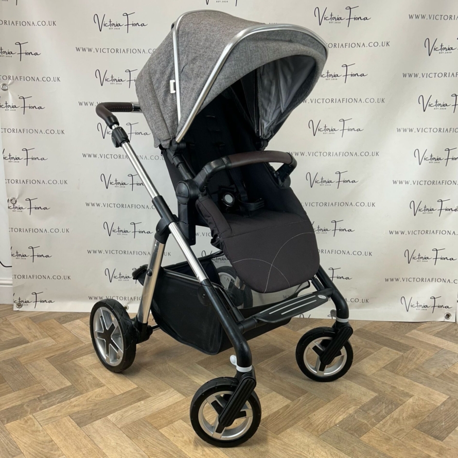 PRELOVED Silver Cross Pioneer Pushchair + Carrycot - BROMPTON Special Edition - Image 6