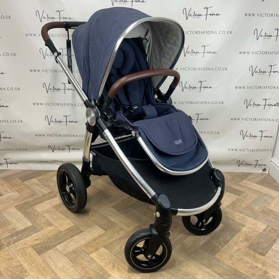 PRELOVED Mamas And Papas Ocarro Pushchair & Carrycot - Navy Wash - Image 7