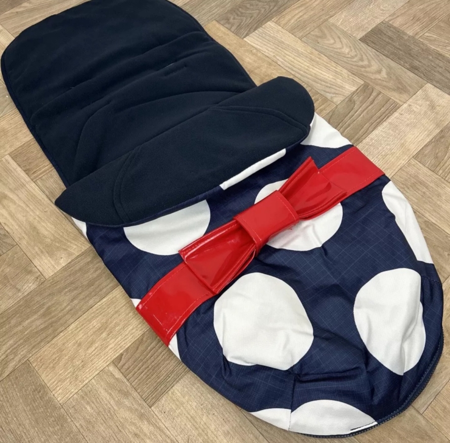 NEW Cosatto Universal Stroller Pushchair Footmuff - Oh La La Blue Spot Red Bow ❤️