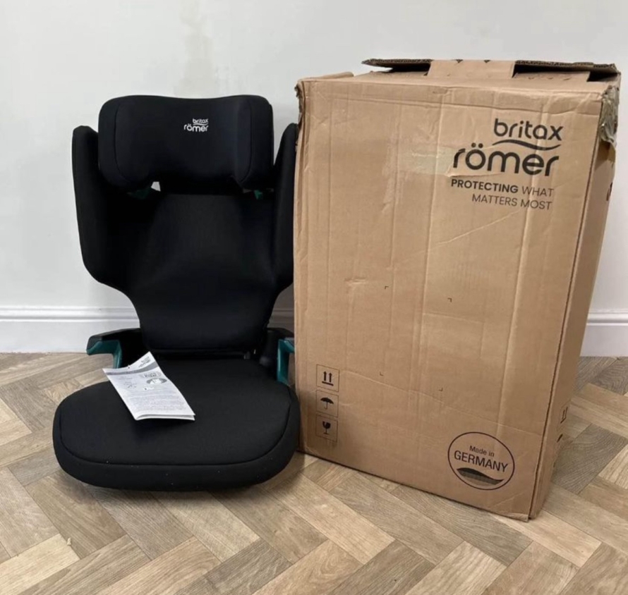 NEW Britax Romer Adventure Plus 2 Car Booster Seat 15-36kg 3.5-12 Years BLACK RRP £119 - Image 2