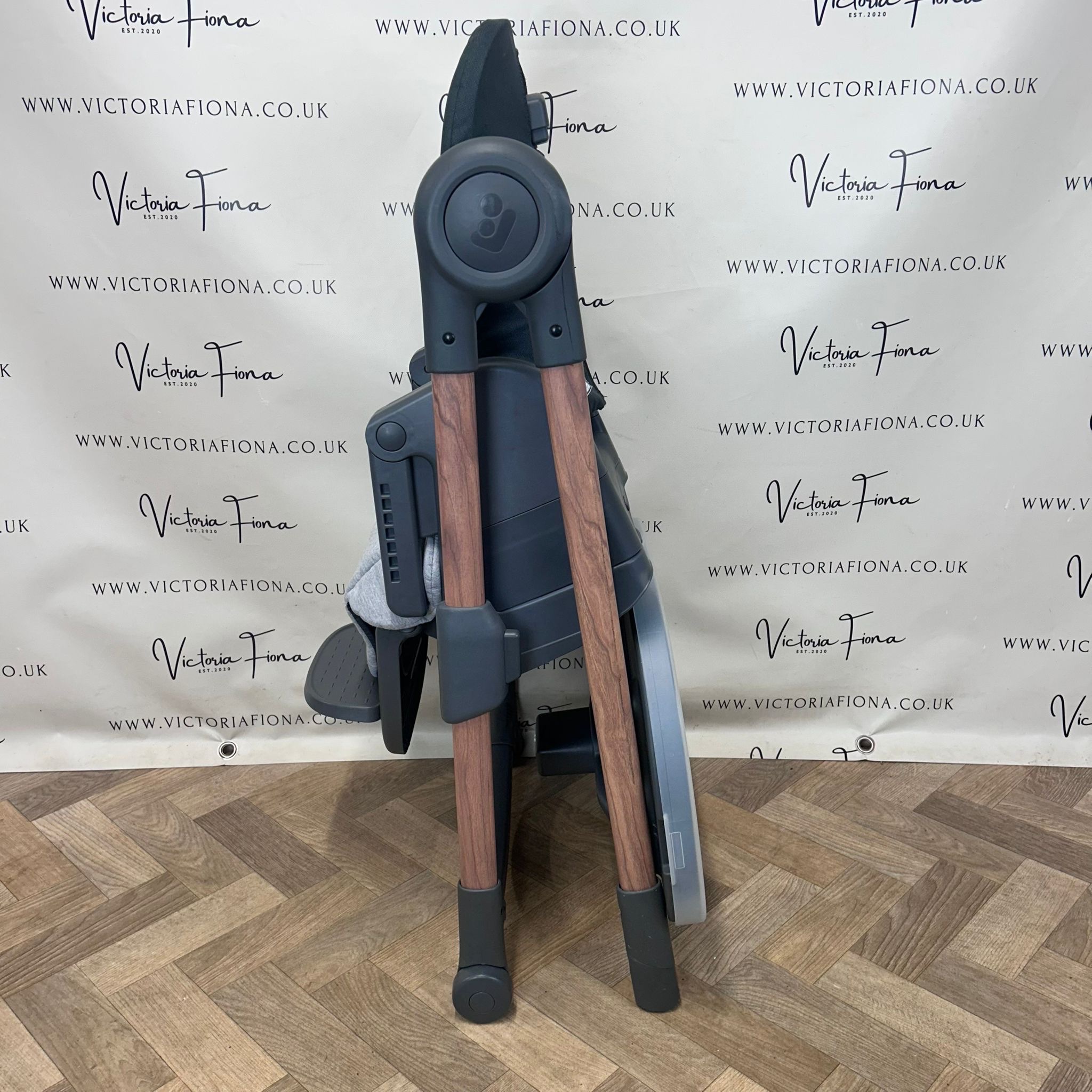 PRELOVED Maxi Cosi Minla 6 In 1 Highchair- Graphite RRP £190 - Image 7