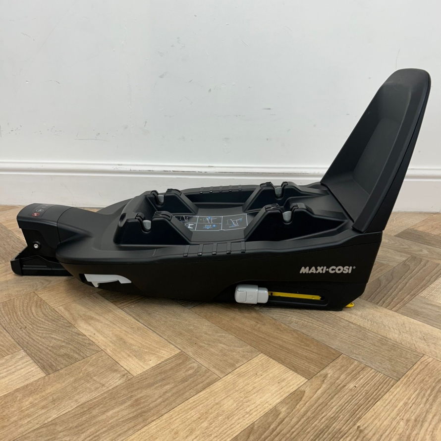 NEW Maxi Cosi Family Fix 3 Isofix Base (R129) - Image 2