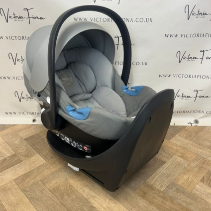 PRELOVED Cybex Aton M I-Size Car Seat & Isofix - GREY