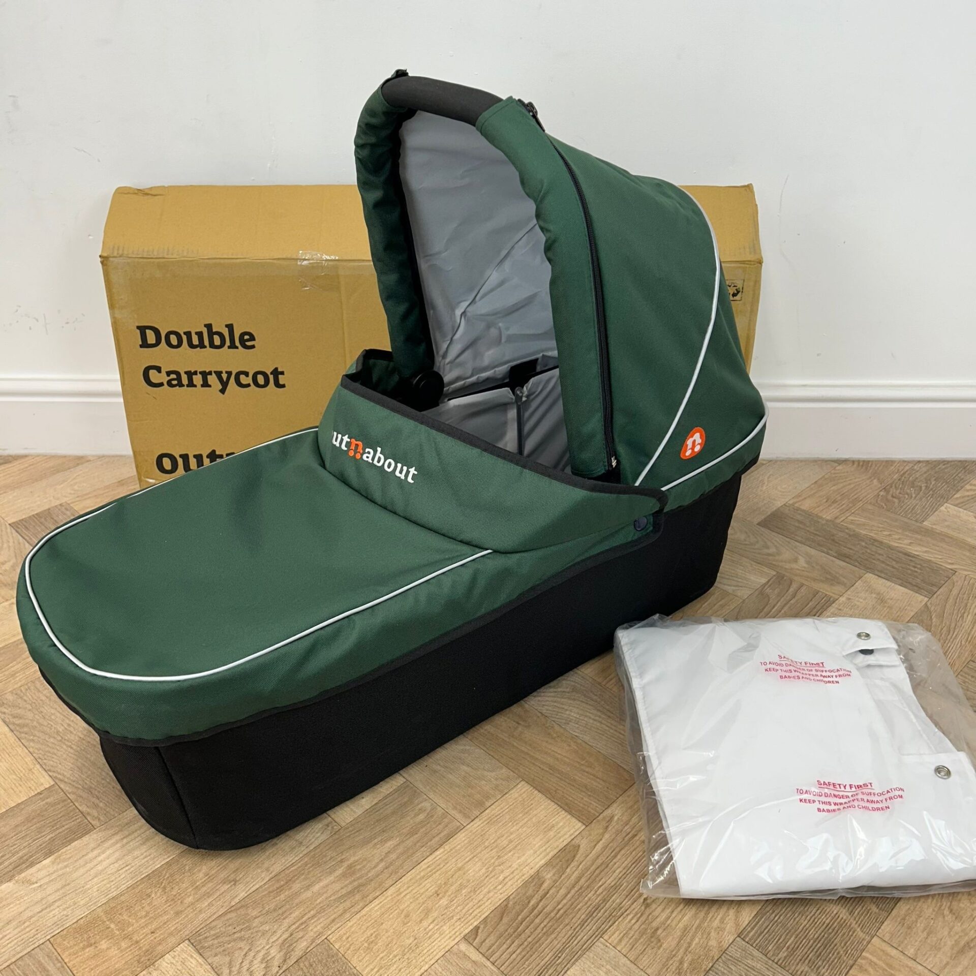 Double carrycot on sale