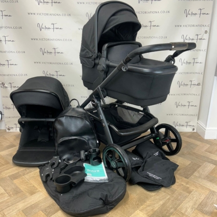 PRELOVED Silver Cross Wave Pushchair & Carrycot - Onyx BLACK 🖤