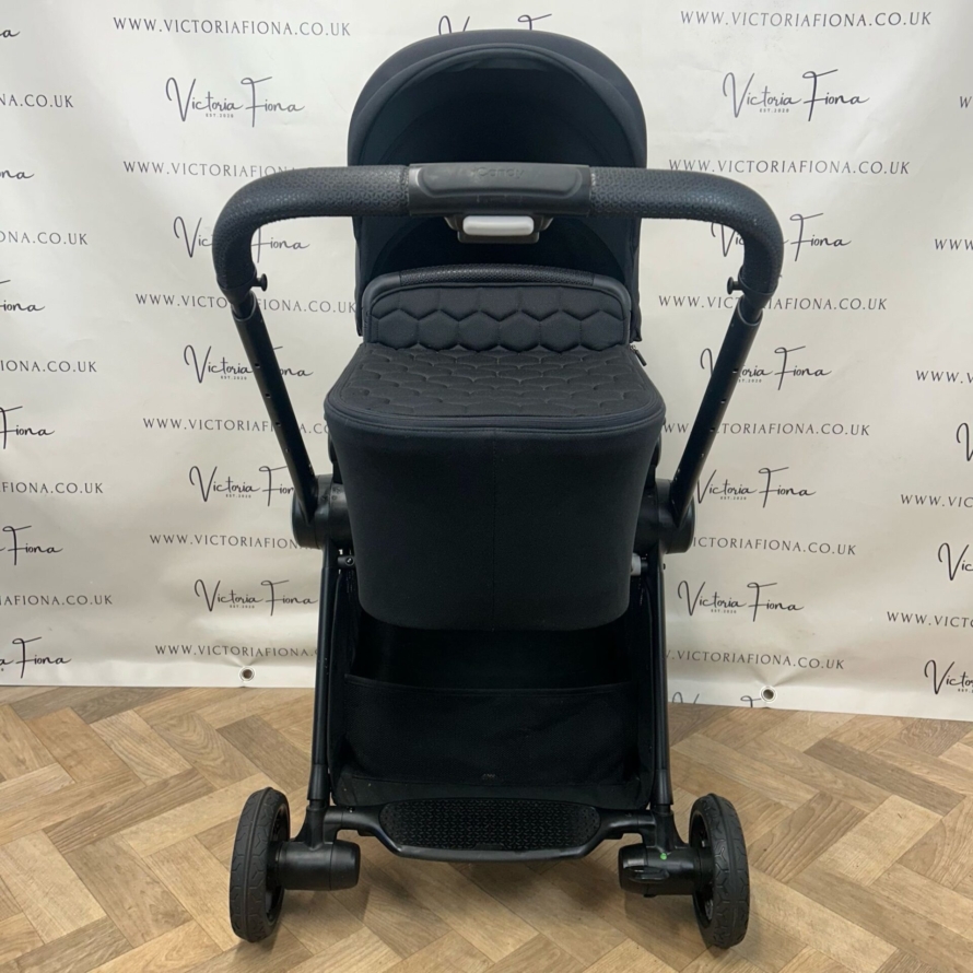 PRELOVED iCandy Core - Pushchair & Carrycot - BLACK - Image 3