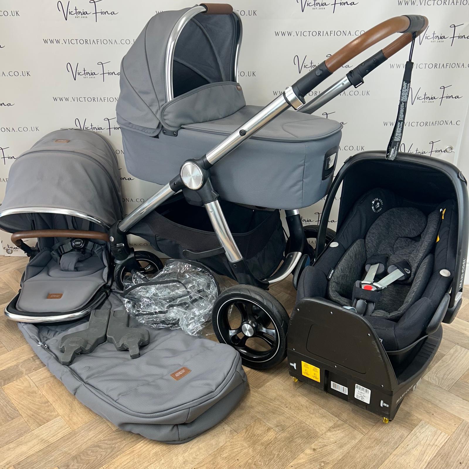PRELOVED Mamas Papas Ocarro Carrycot Pushchair with Maxi Cosi Car Seat Fossil Grey Victoria Fiona