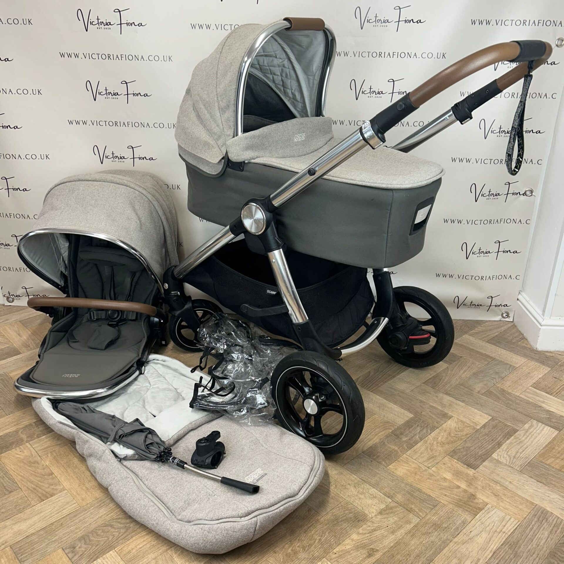 PRELOVED Mamas Papas Ocarro Carrycot Pushchair Heritage Cashmere