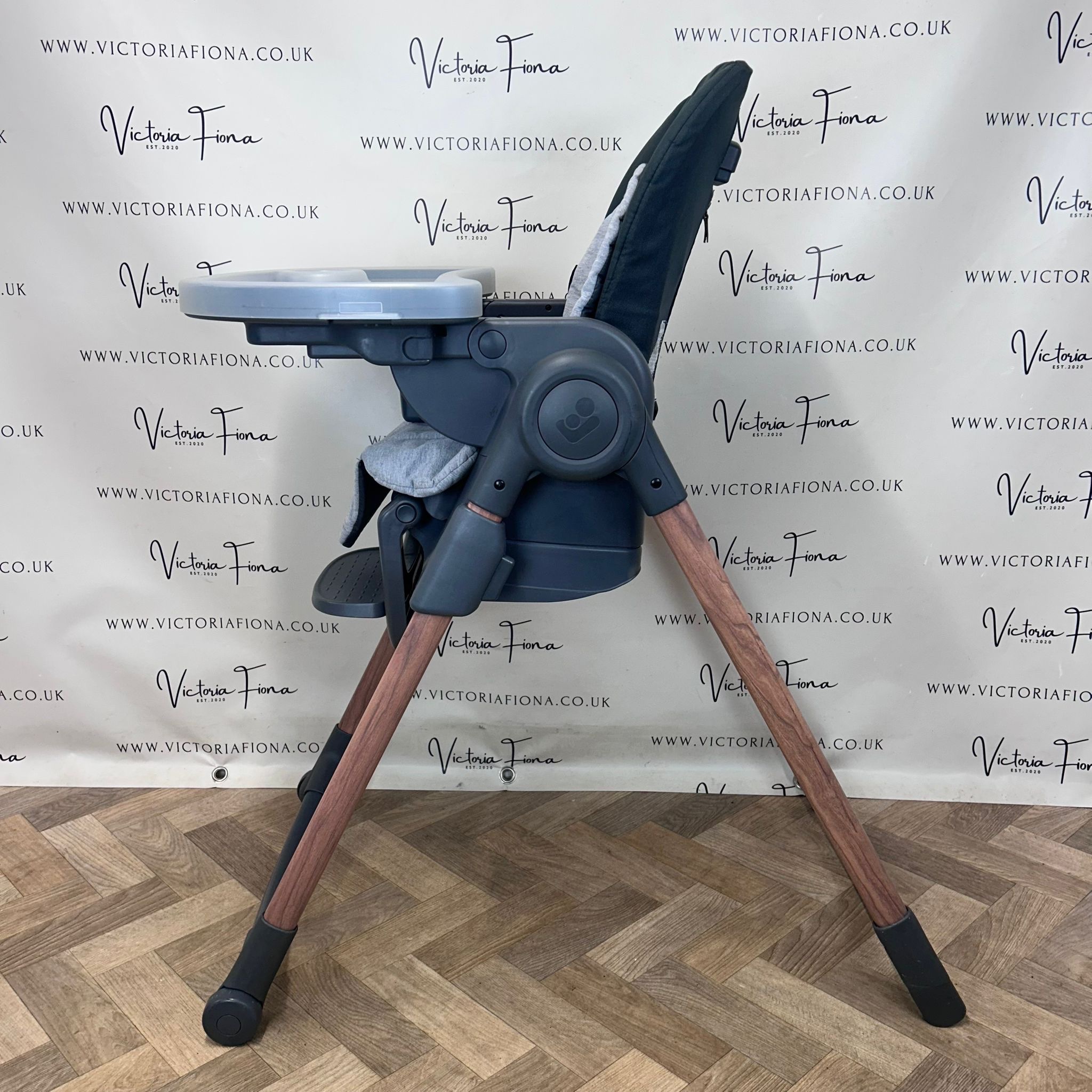 PRELOVED Maxi Cosi Minla 6 In 1 Highchair- Graphite RRP £190 - Image 2