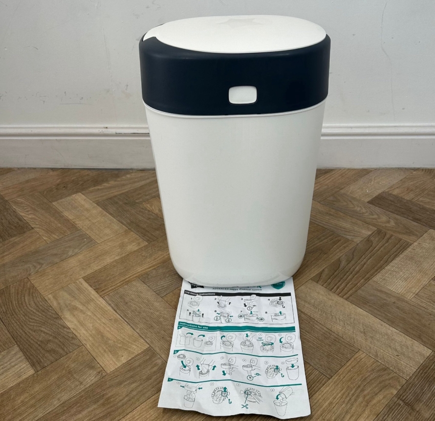 NEW Tommee Tippee Twist And Click Nappy Bin - Image 2