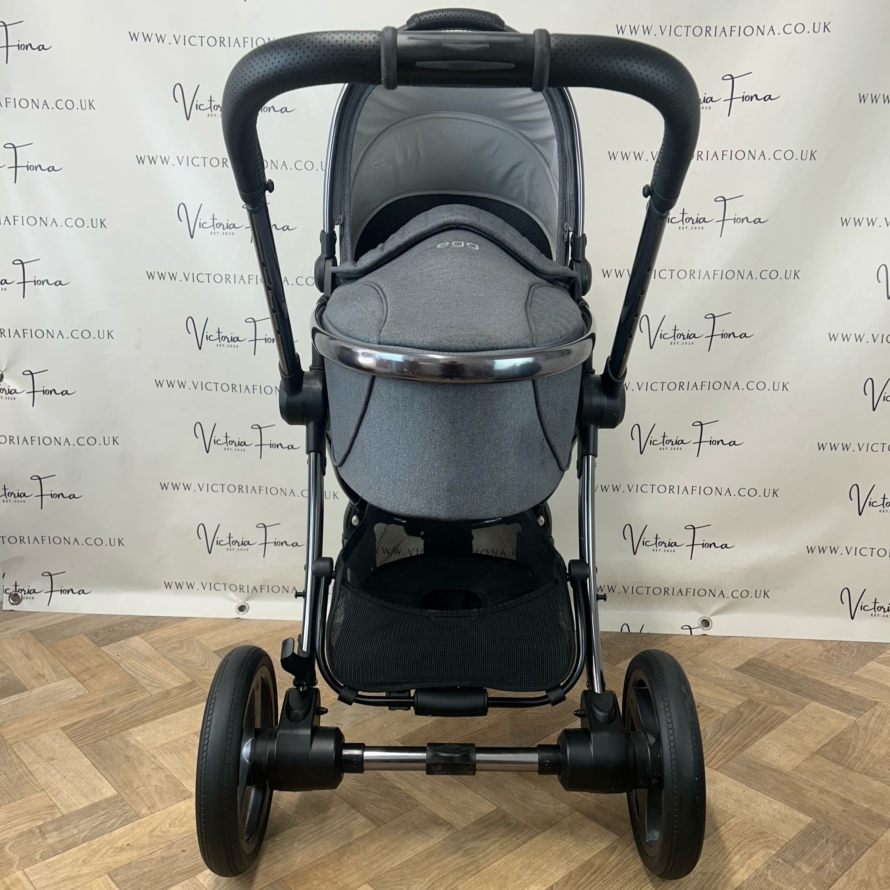 PRELOVED Egg2 Complete Travel System - Quartz Grey - Image 3