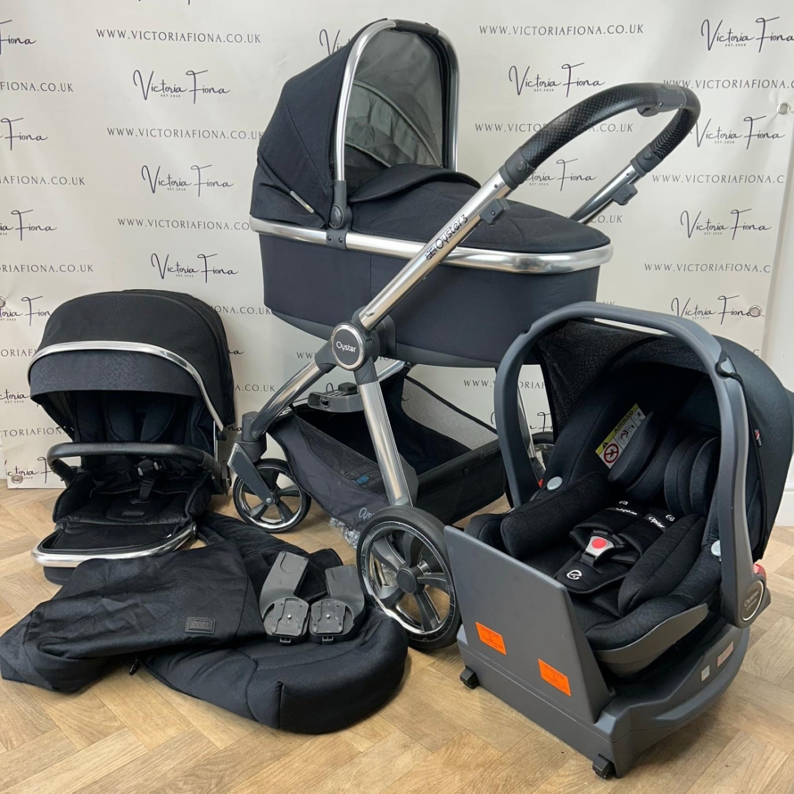 PRELOVED Babystyle Oyster 3 Pushchair & Carrycot 0-22kg Luxx Special Edition - Jurassic Black-  RRP£1045
