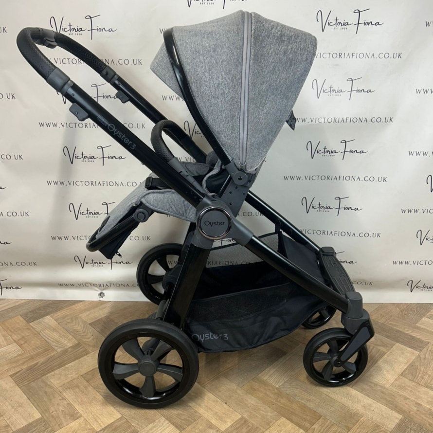 PRELOVED Babystyle Oyster 3 Pushchair Travel System - Orion Grey & Black - Image 5