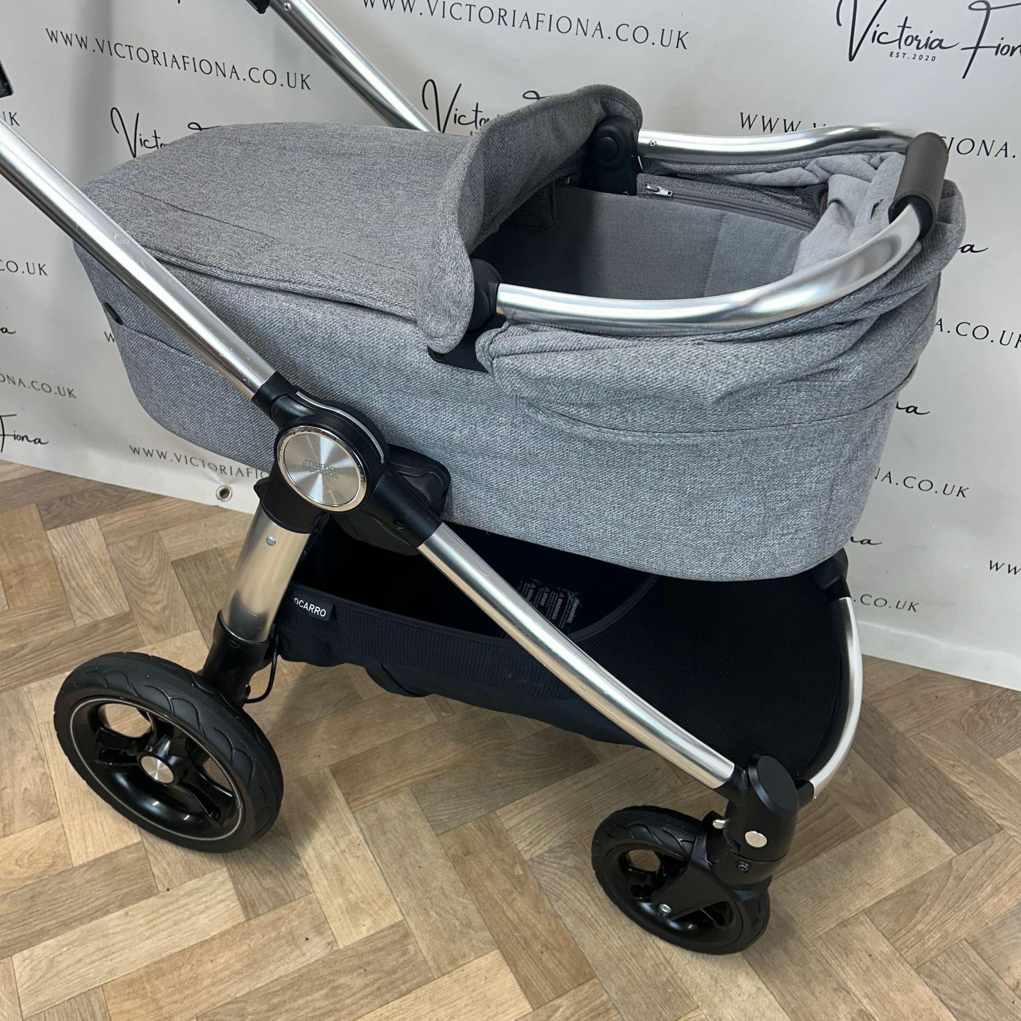 PRELOVED Mamas & Papas Ocarro Travel System Pushchair & Carrycot - Woven Grey - Image 4