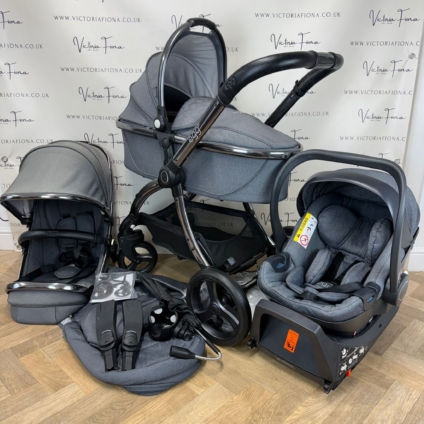 PRELOVED Egg2 Complete Travel System - Quartz Grey
