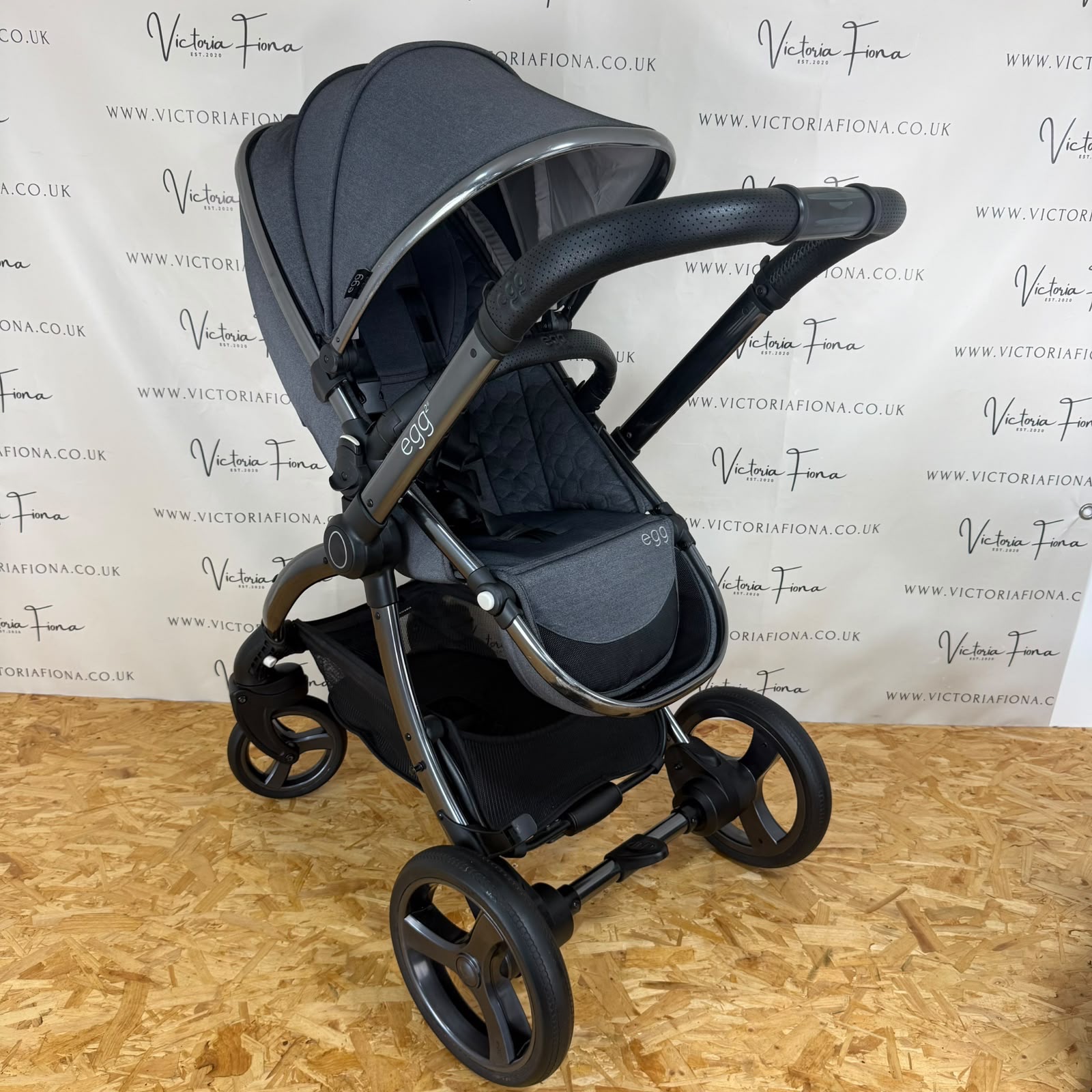 PRELOVED Egg2 Complete Travel System - Quartz Grey - Image 5