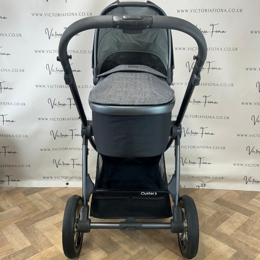 PRELOVED Babystyle Oyster 3 Pushchair & Carrycot Travel System - 0-22kg - Mercury - Image 3