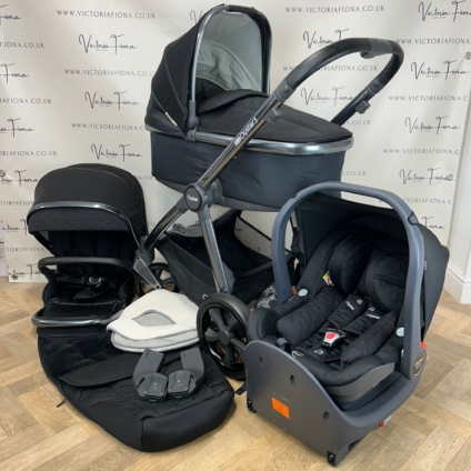 PRELOVED Babystyle Oyster 3 Pushchair Travel System - Astral Black