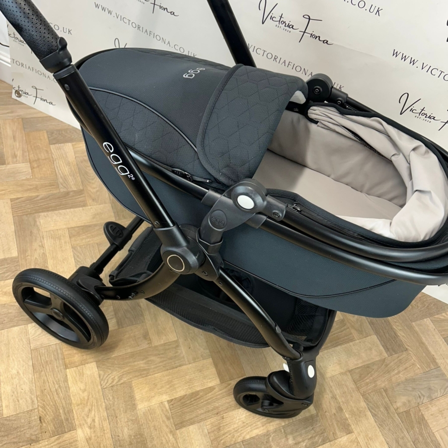 PRELOVED Babystyle Egg2 Pushchair Pushchair & Carrycot With Accessories - Black 🖤 - Image 2